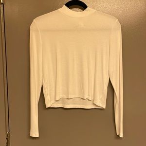 NWOT H&M Cropped Mock Neck Rib White Long Sleeve Top Size Large